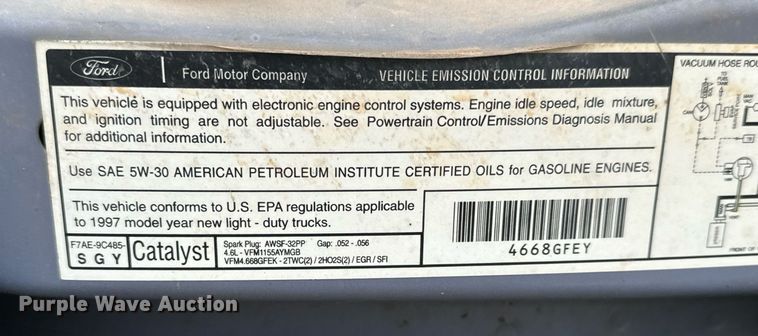 image for item NX9992 1997 Ford Club Wagon  van