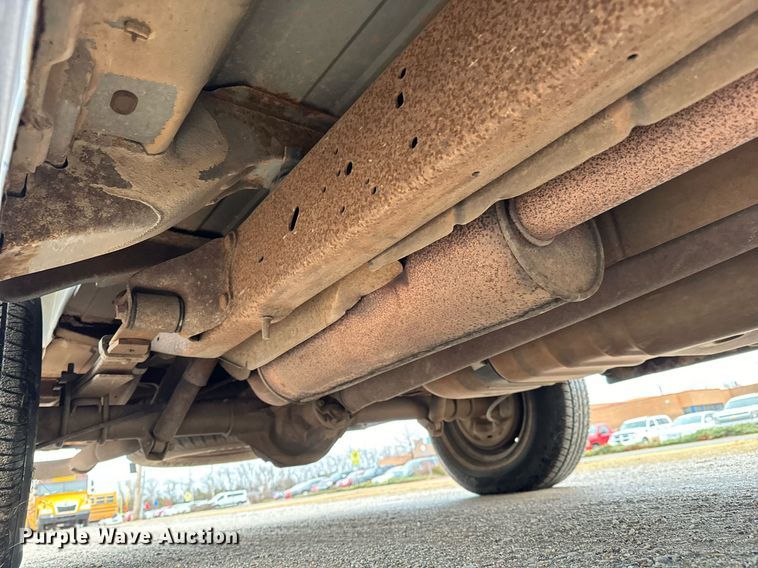 image for item NX9992 1997 Ford Club Wagon  van