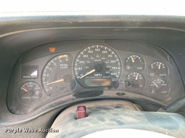 image for item NY9977 2001 Chevrolet Silverado 2500HD  pickup truck