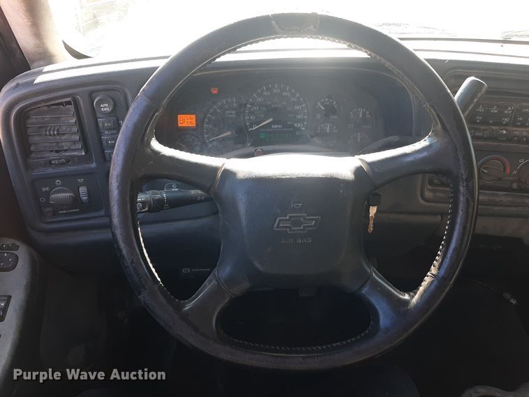 image for item OF9606 2001 Chevrolet Silverado 1500  Ext. Cab pickup truck