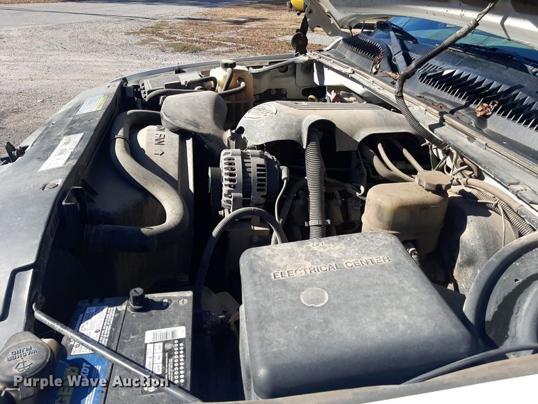 image for item OF9606 2001 Chevrolet Silverado 1500  Ext. Cab pickup truck