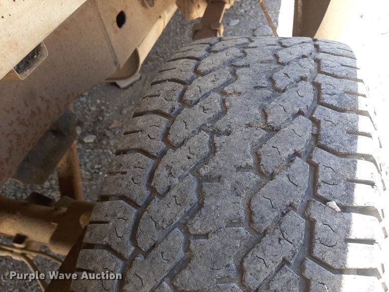 image for item OF9606 2001 Chevrolet Silverado 1500  Ext. Cab pickup truck