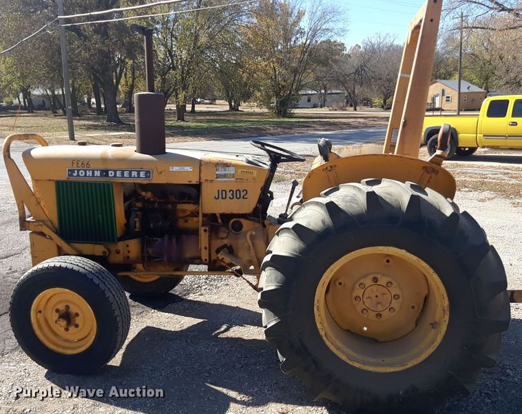 image for item OF9607 1977 John Deere 302 - D  tractor