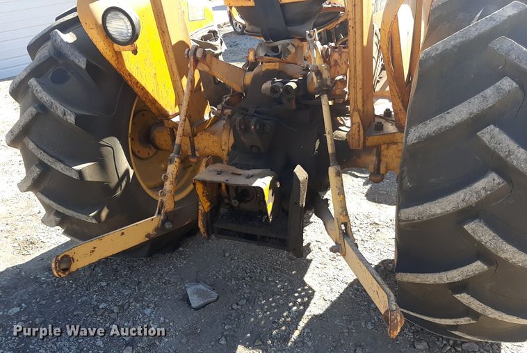 image for item OF9607 1977 John Deere 302 - D  tractor