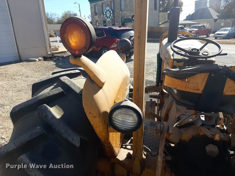 image for item OF9607 1977 John Deere 302 - D  tractor