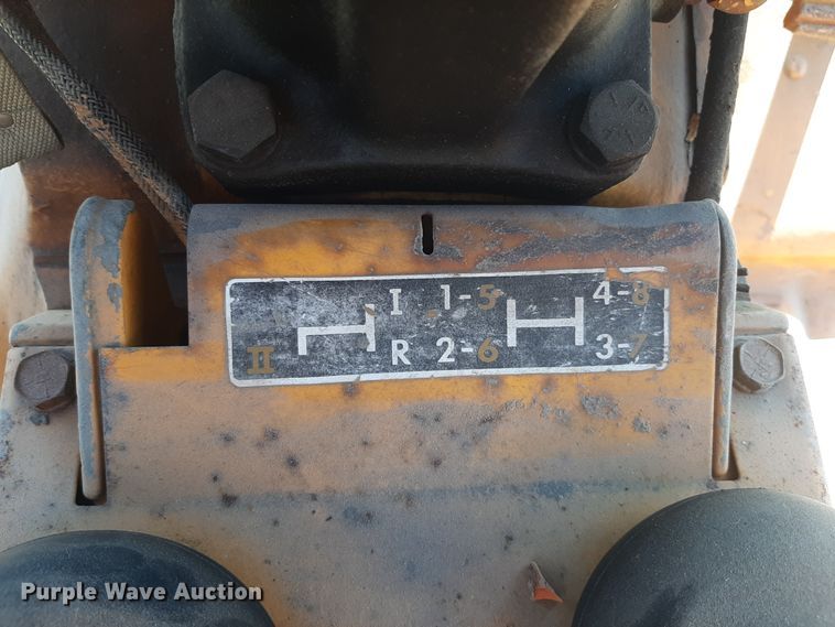 image for item OF9607 1977 John Deere 302 - D  tractor