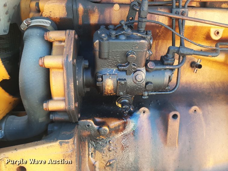 image for item OF9607 1977 John Deere 302 - D  tractor