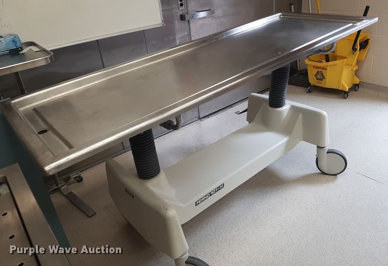 image for item OF9652 Ferno 101-H medical table