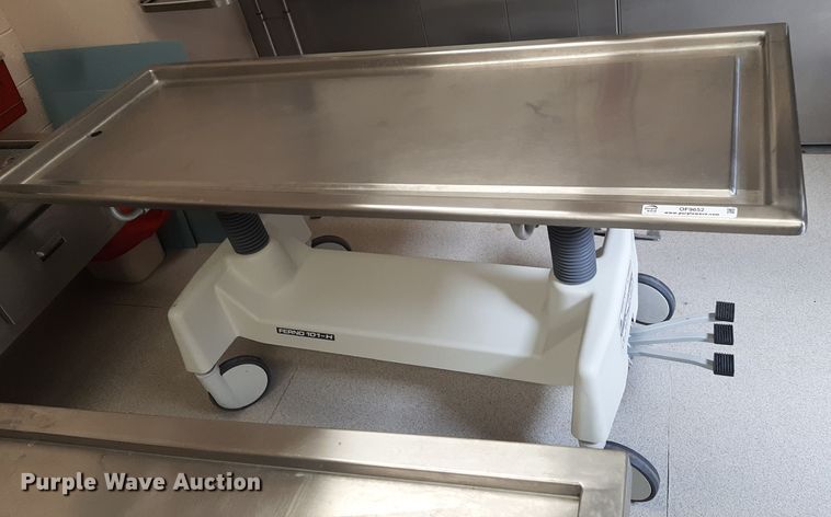 image for item OF9652 Ferno 101-H medical table