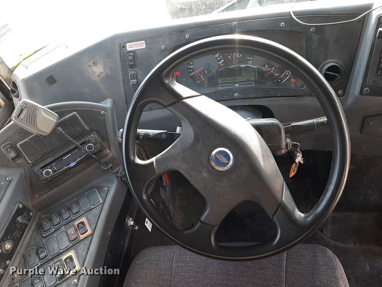 image for item OF9654 2012 Blue Bird  school bus