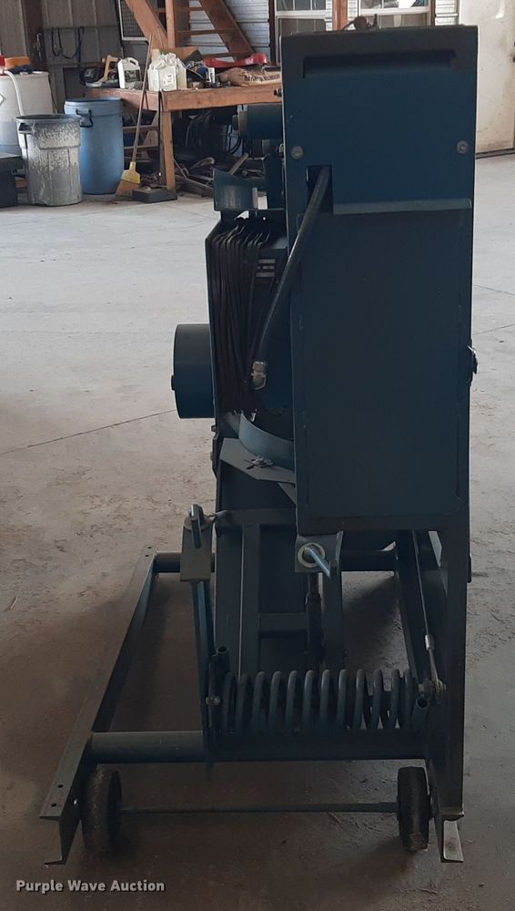 image for item OF9656 Iron Mike MP-5  pitching machine