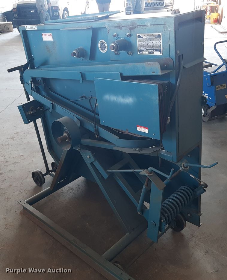 image for item OF9656 Iron Mike MP-5  pitching machine