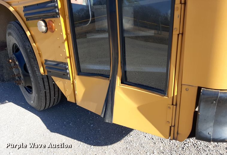image for item OF9658 2003 Thomas  school bus