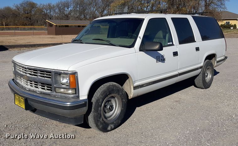 image for item OF9659 1999 Chevrolet Suburban 1500  SUV