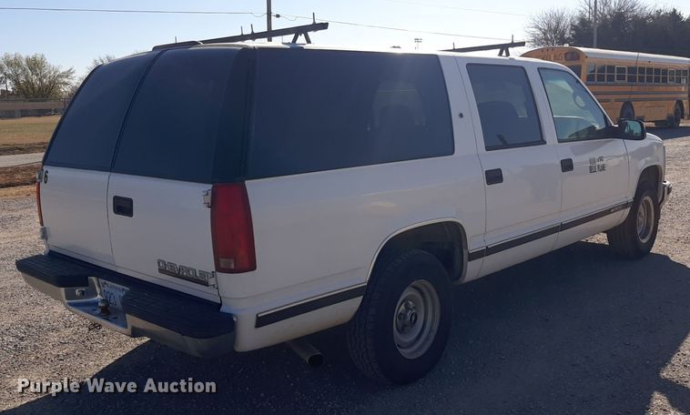 image for item OF9659 1999 Chevrolet Suburban 1500  SUV