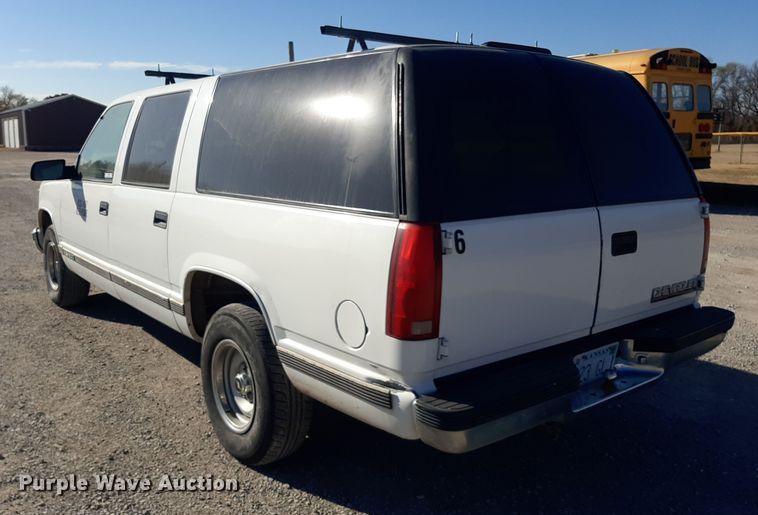 image for item OF9659 1999 Chevrolet Suburban 1500  SUV
