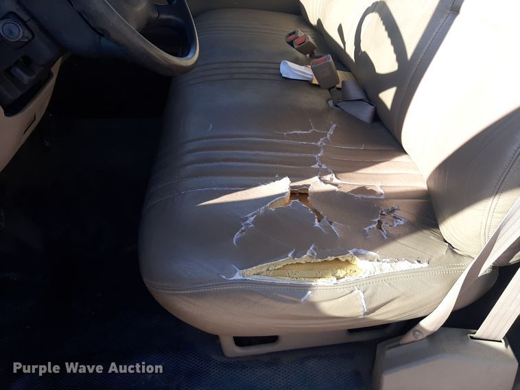 image for item OF9659 1999 Chevrolet Suburban 1500  SUV