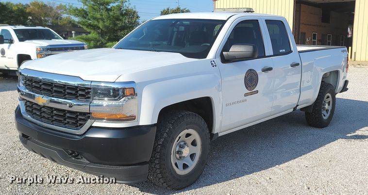 image for item OG9346 2018 Chevrolet Silverado 1500  Double Cab pickup truck