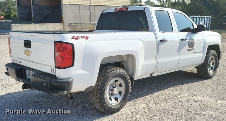 image for item OG9346 2018 Chevrolet Silverado 1500  Double Cab pickup truck