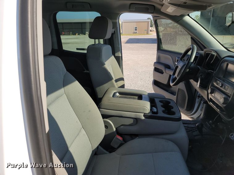 image for item OG9346 2018 Chevrolet Silverado 1500  Double Cab pickup truck