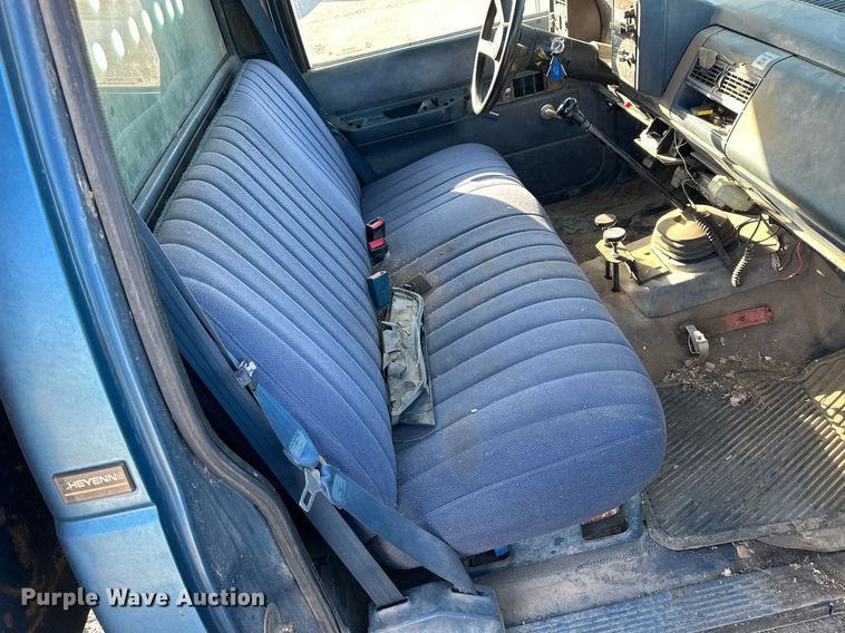 image for item OK9135 1991 Chevrolet 3500  dump bed pickup truck