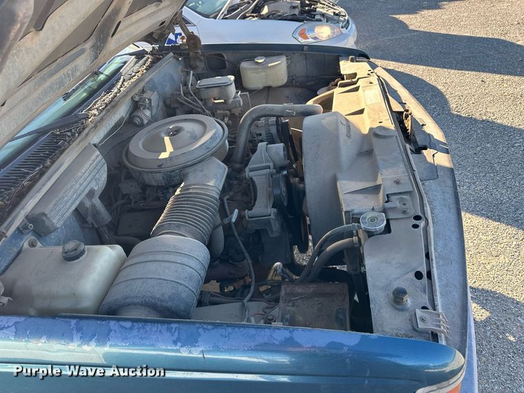 image for item OK9135 1991 Chevrolet 3500  dump bed pickup truck