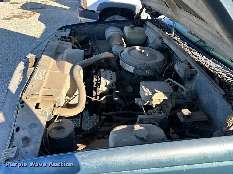 image for item OK9135 1991 Chevrolet 3500  dump bed pickup truck