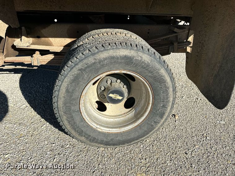 image for item OK9135 1991 Chevrolet 3500  dump bed pickup truck