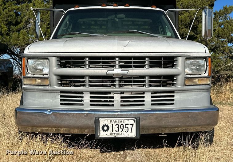 image for item OK9185 1998 Chevrolet Cheyenne C3500  dump bed pickup truck