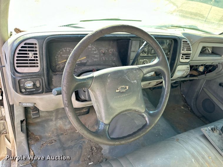 image for item OK9185 1998 Chevrolet Cheyenne C3500  dump bed pickup truck