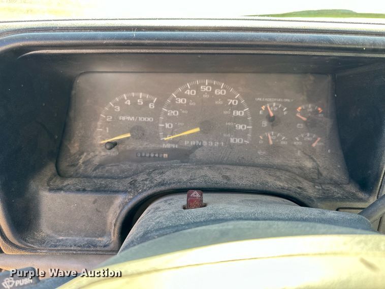 image for item OK9185 1998 Chevrolet Cheyenne C3500  dump bed pickup truck