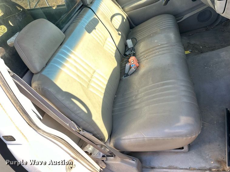 image for item OK9185 1998 Chevrolet Cheyenne C3500  dump bed pickup truck