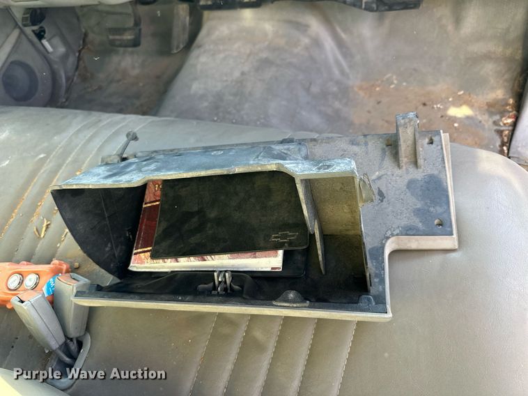 image for item OK9185 1998 Chevrolet Cheyenne C3500  dump bed pickup truck