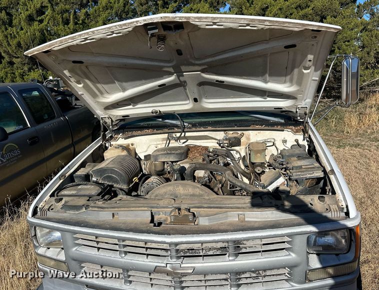 image for item OK9185 1998 Chevrolet Cheyenne C3500  dump bed pickup truck