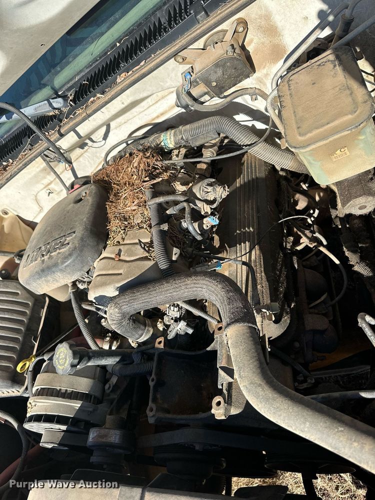 image for item OK9185 1998 Chevrolet Cheyenne C3500  dump bed pickup truck