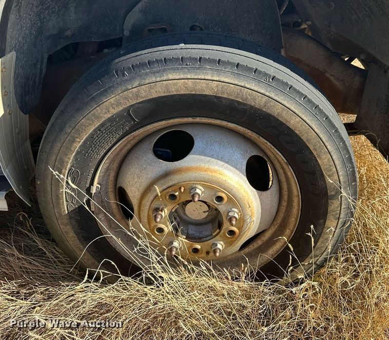 image for item OK9185 1998 Chevrolet Cheyenne C3500  dump bed pickup truck