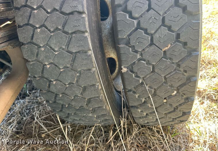 image for item OK9185 1998 Chevrolet Cheyenne C3500  dump bed pickup truck