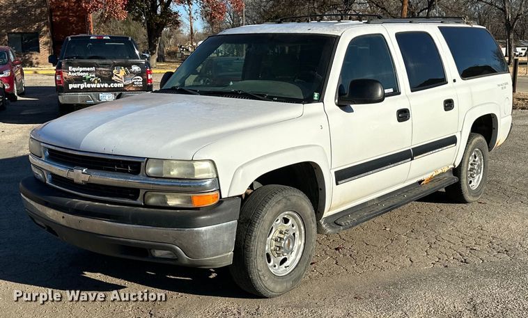 image for item OK9297 2001 Chevrolet Suburban  SUV