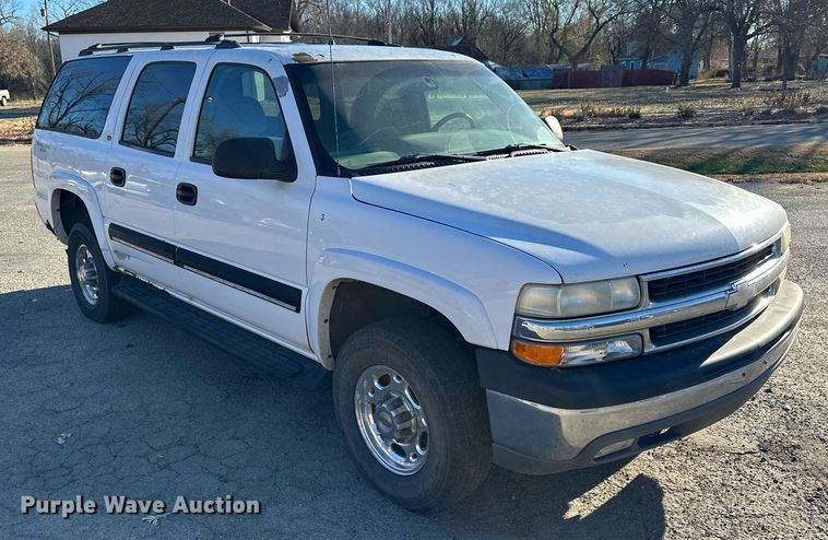 image for item OK9297 2001 Chevrolet Suburban  SUV