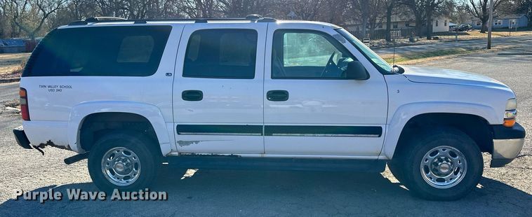 image for item OK9297 2001 Chevrolet Suburban  SUV