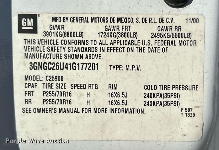 image for item OK9297 2001 Chevrolet Suburban  SUV