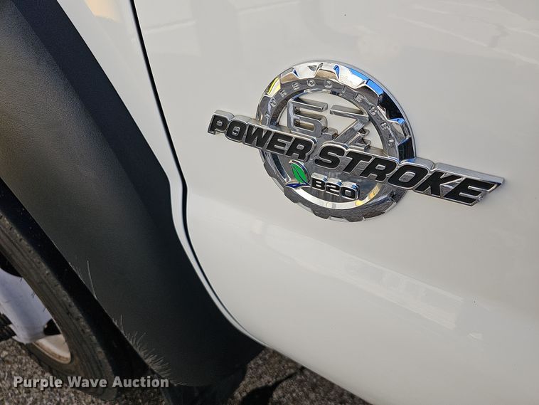 image for item OL9419 2012 Ford F450 Super Duty XL  Crew Cab dump truck