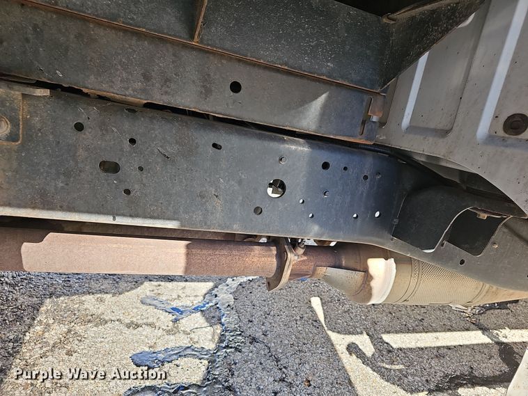 image for item OL9419 2012 Ford F450 Super Duty XL  Crew Cab dump truck