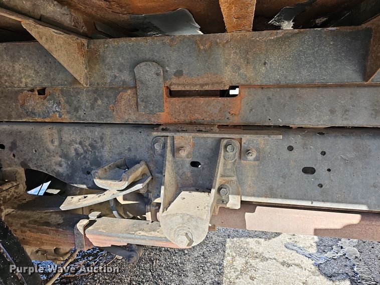 image for item OL9419 2012 Ford F450 Super Duty XL  Crew Cab dump truck