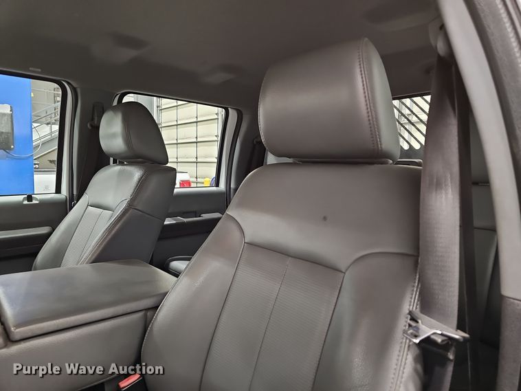 image for item OL9419 2012 Ford F450 Super Duty XL  Crew Cab dump truck