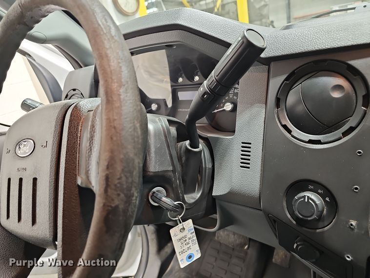 image for item OL9419 2012 Ford F450 Super Duty XL  Crew Cab dump truck