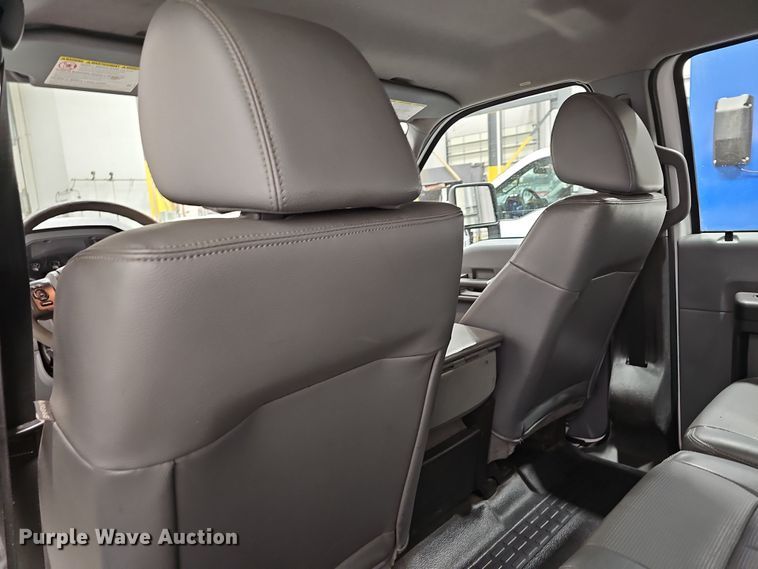 image for item OL9419 2012 Ford F450 Super Duty XL  Crew Cab dump truck