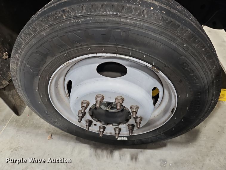 image for item OL9419 2012 Ford F450 Super Duty XL  Crew Cab dump truck