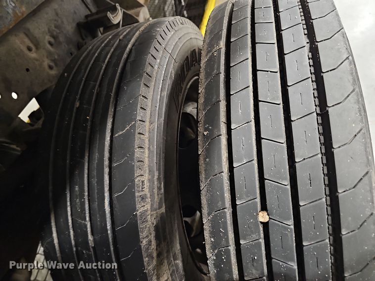 image for item OL9419 2012 Ford F450 Super Duty XL  Crew Cab dump truck