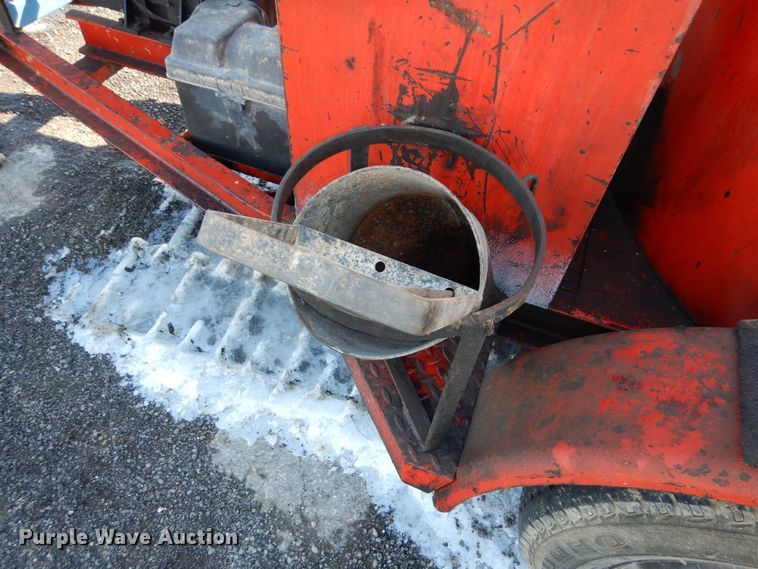 image for item OL9421 Crafco EZ Pour  melter applicator